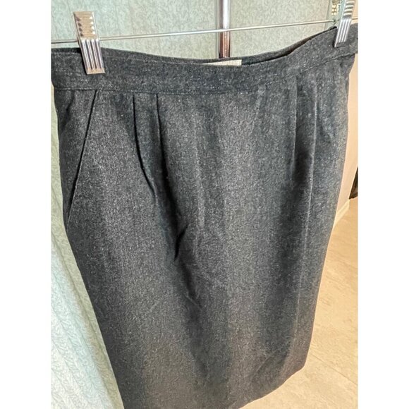 Vintage 80s Liz Claiborne Straight Gray Wool Blend Pleated Skirt with Pockets - Picture 6 of 10
